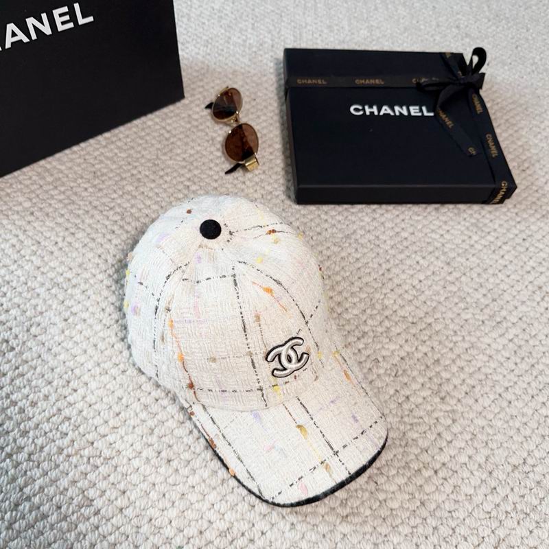 Chanel cap (1290)