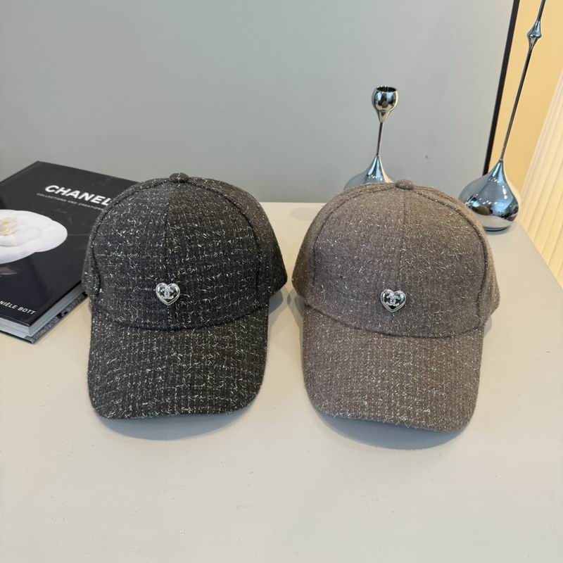 Chanel cap (499)
