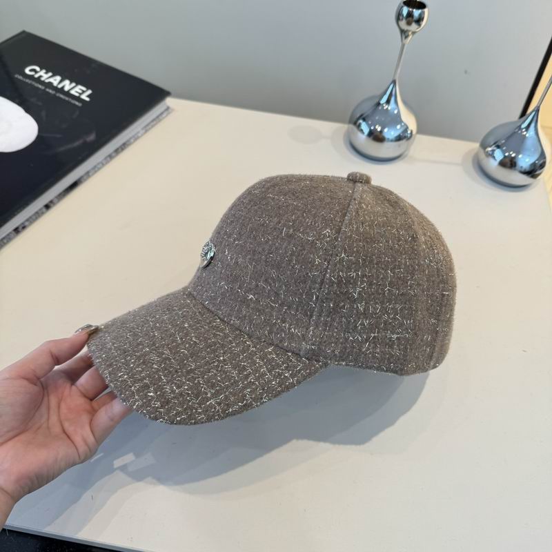 Chanel cap (504)