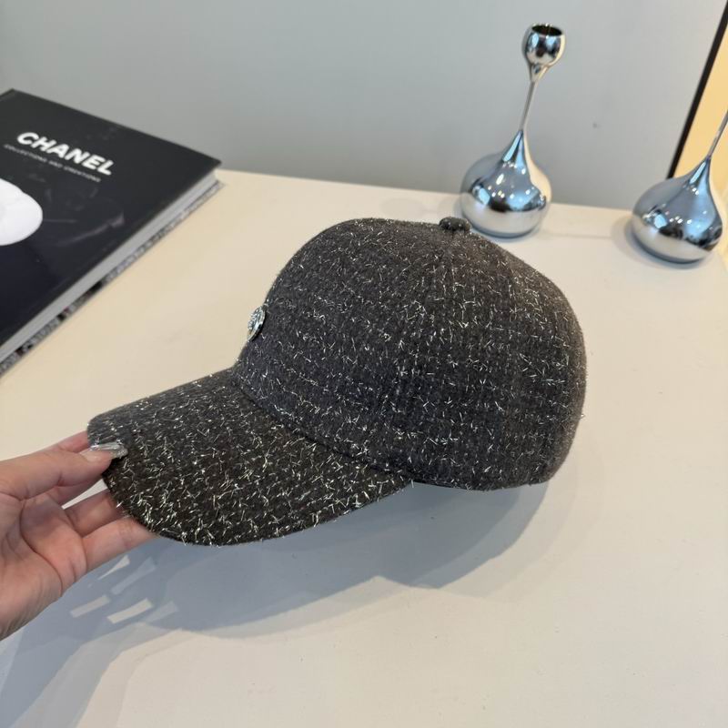 Chanel cap (513)