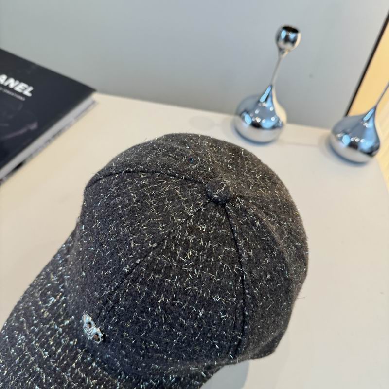 Chanel cap (514)