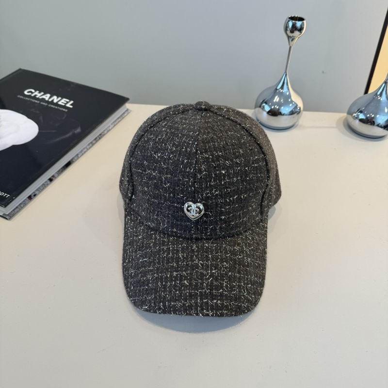 Chanel cap (516)