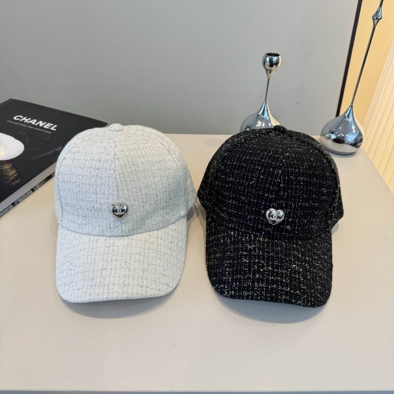 Chanel cap (517)