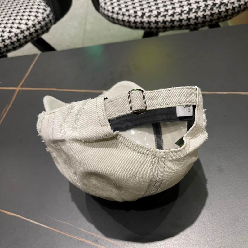 Chanel cap (598)