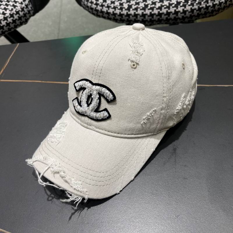 Chanel cap (604)