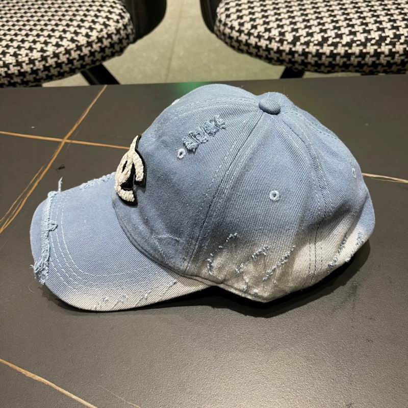 Chanel cap (623)