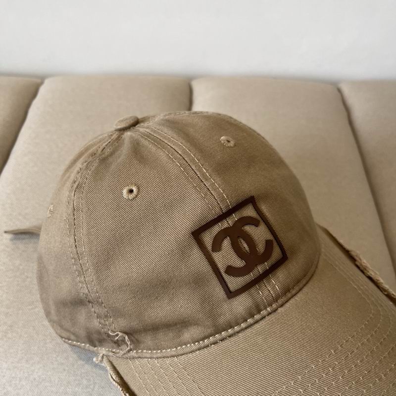 Chanel cap (758)