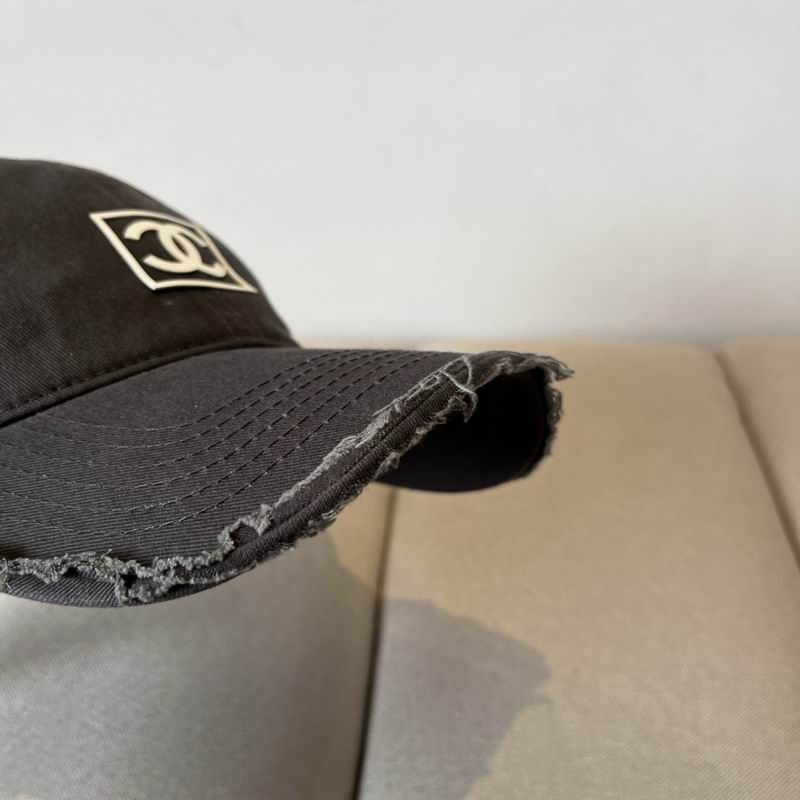 Chanel cap (768)