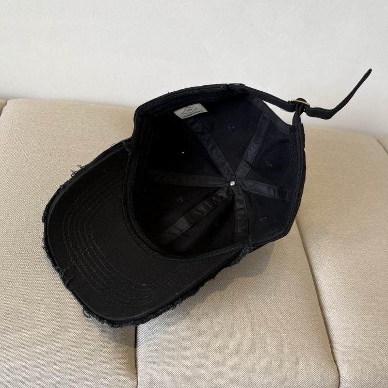 Chanel cap (774)