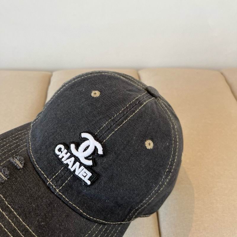 Chanel cap (797)