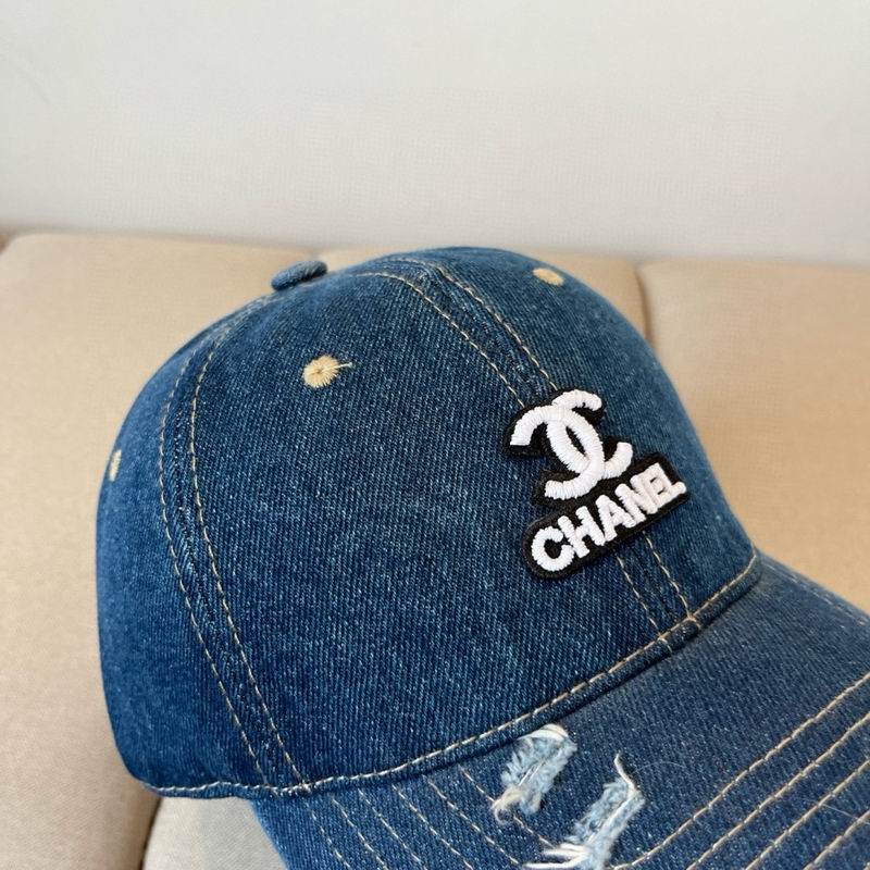 Chanel cap (803)