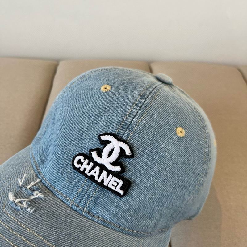 Chanel cap (815)
