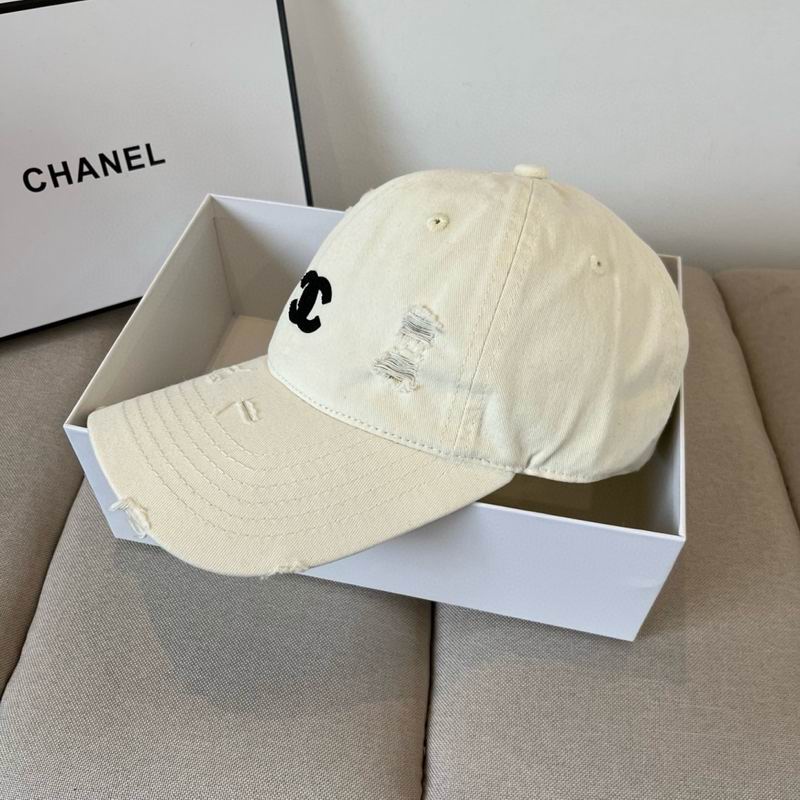 Chanel cap (821)