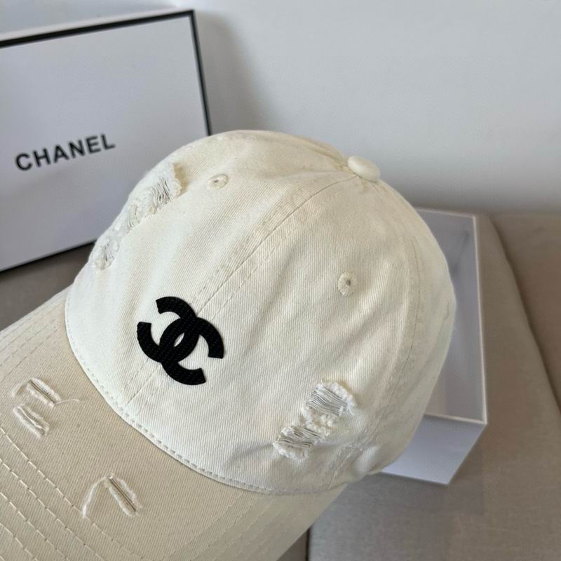 Chanel cap (822)