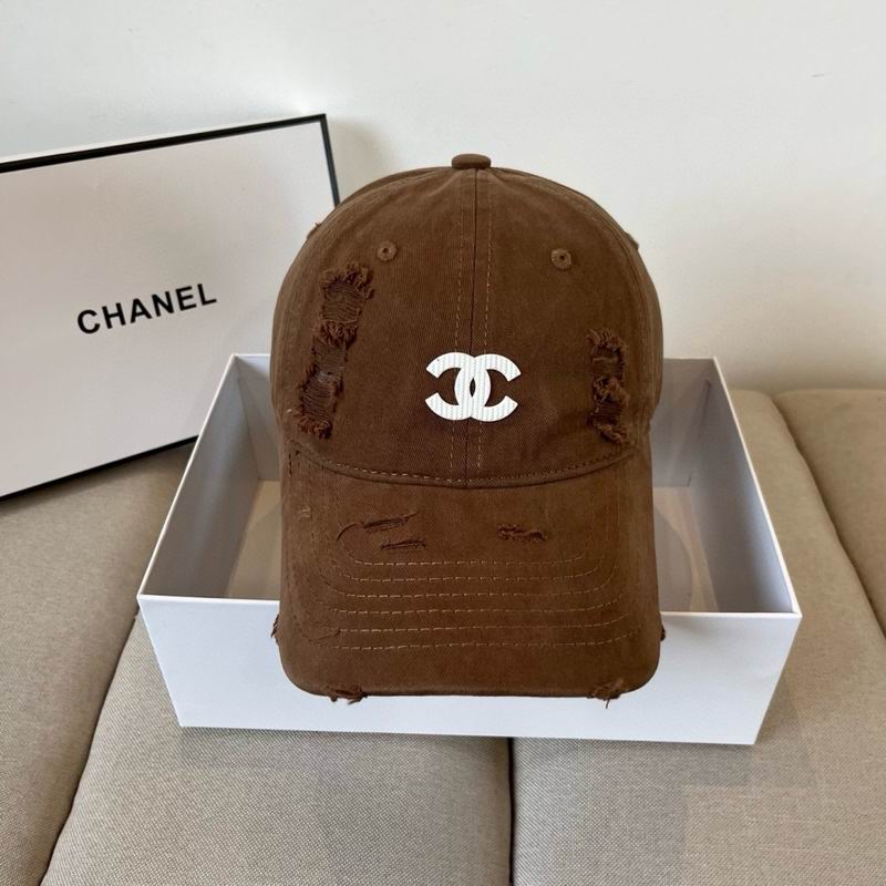 Chanel cap (833)