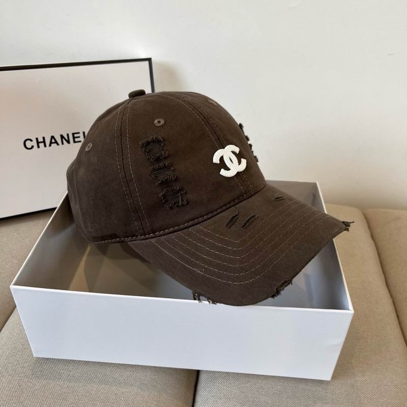 Chanel cap (837)