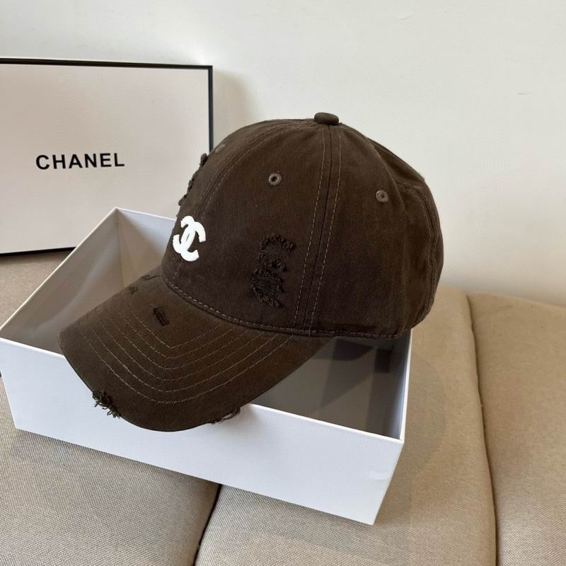 Chanel cap (838)