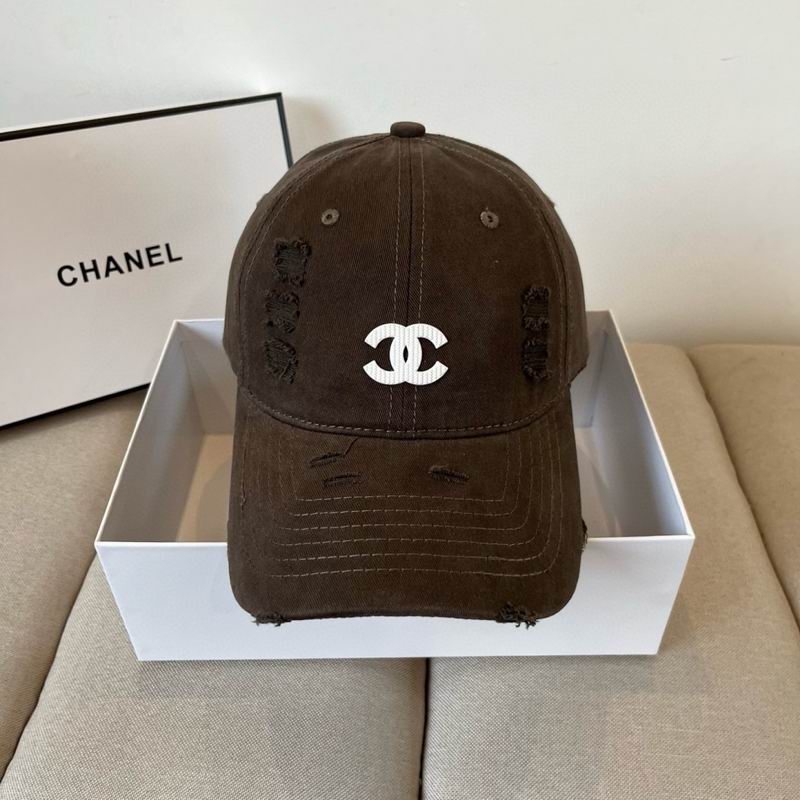 Chanel cap (841)