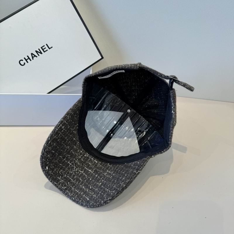 Chanel cap (864)