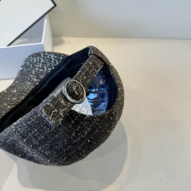 Chanel cap (865)