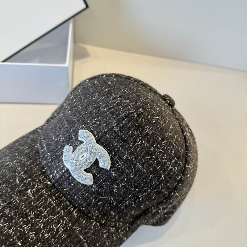 Chanel cap (869)