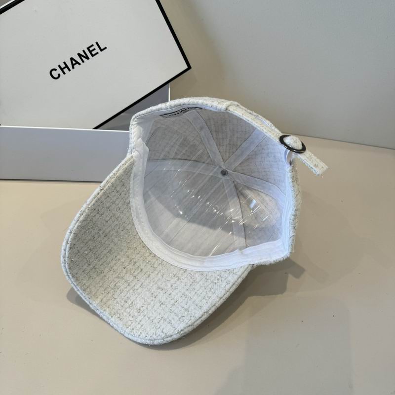 Chanel cap (882)