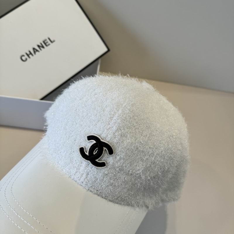 Chanel cap (923)