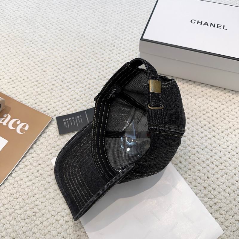 Chanel cap dx (573)