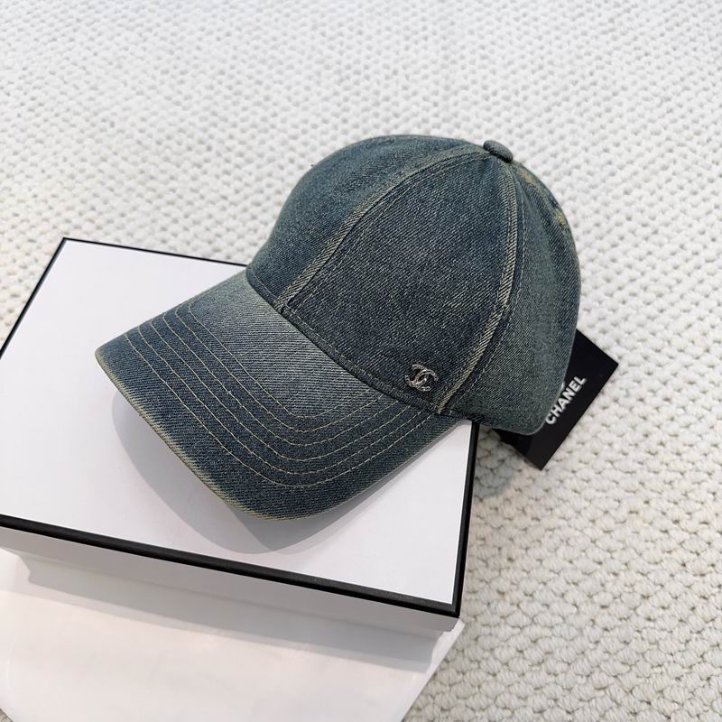 Chanel cap dx (589)