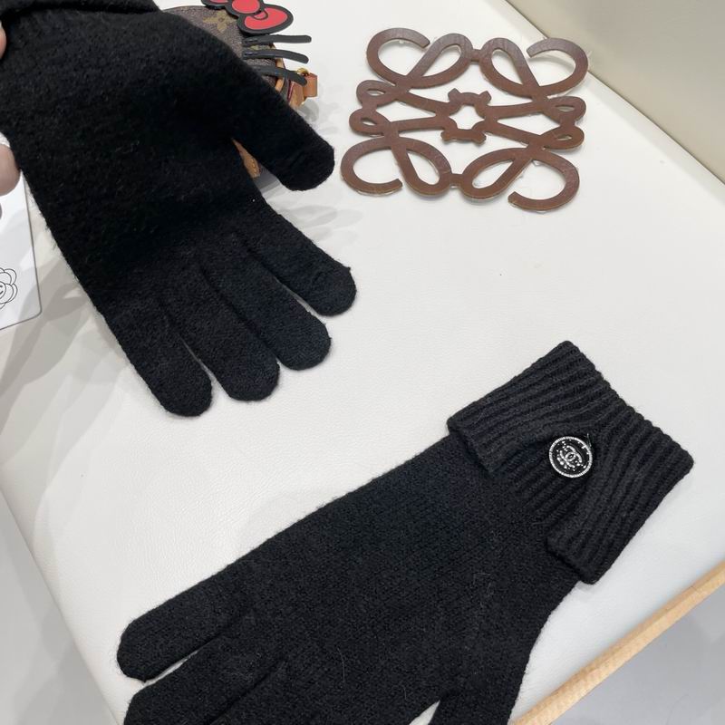 Chanel gloves 25 (1)