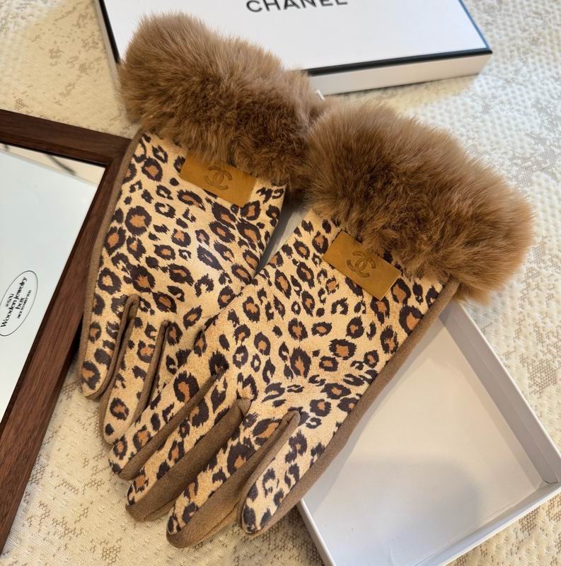 Chanel gloves 45 (11)