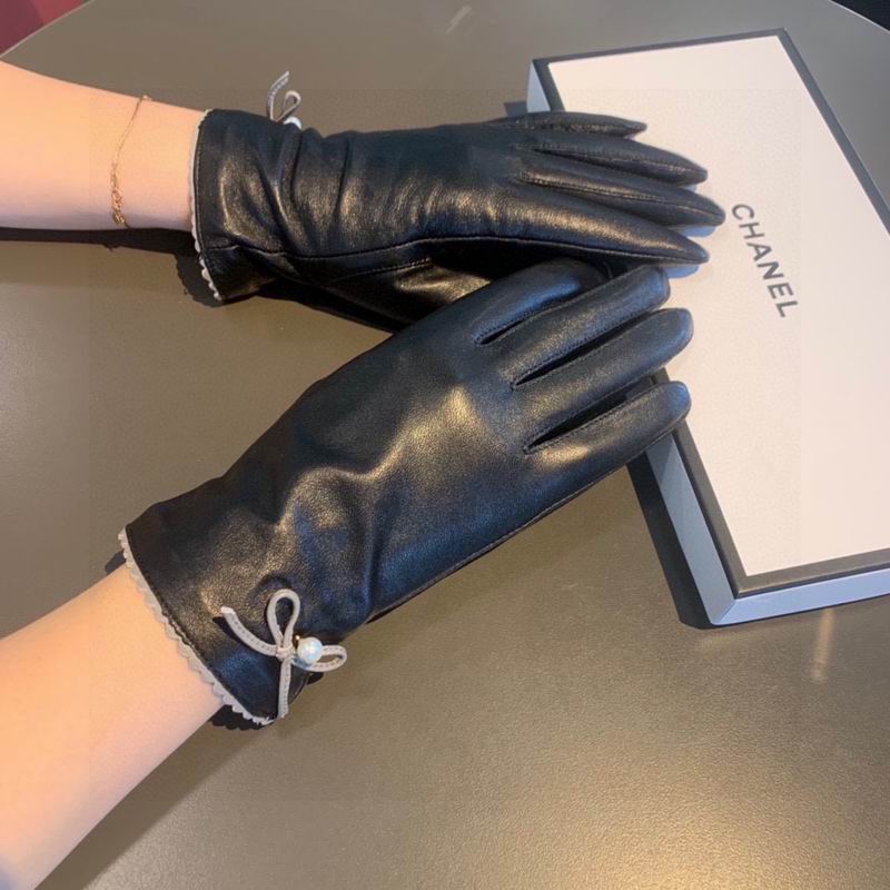 Chanel gloves M L 64 (1)