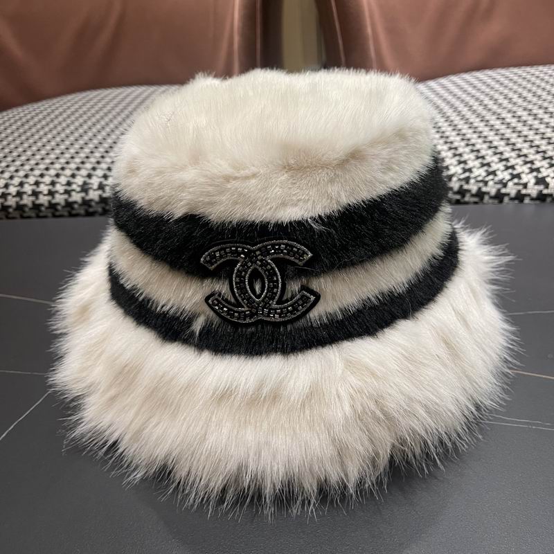 Chanel hat (520)