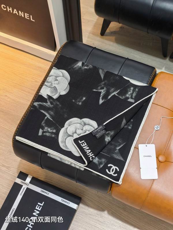 Chanel scarf 140X140cm 70%羊绒30%真丝 E25 (17)