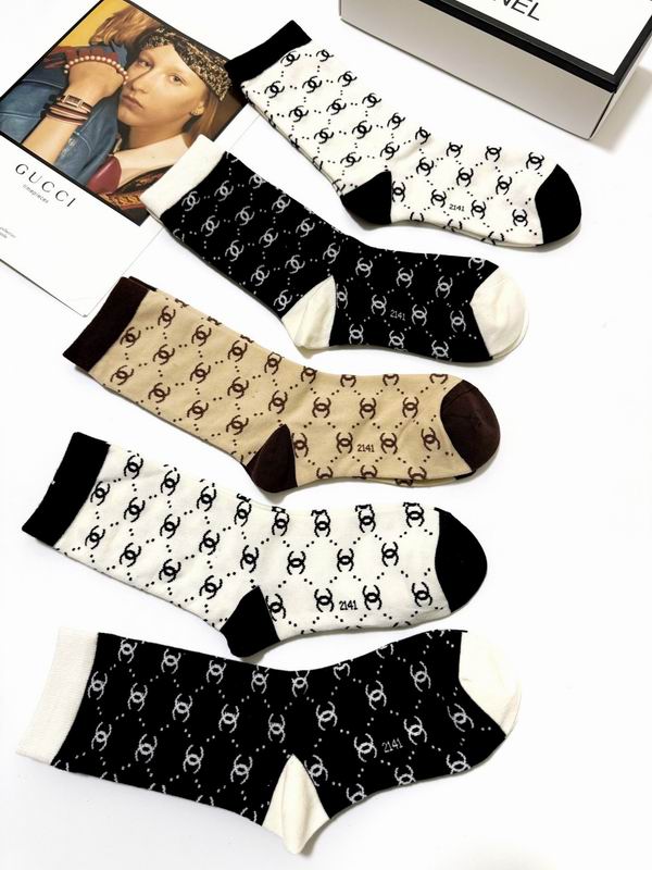 Chanel socks QY (2)