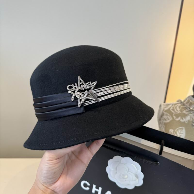 Chanel top hat (306)
