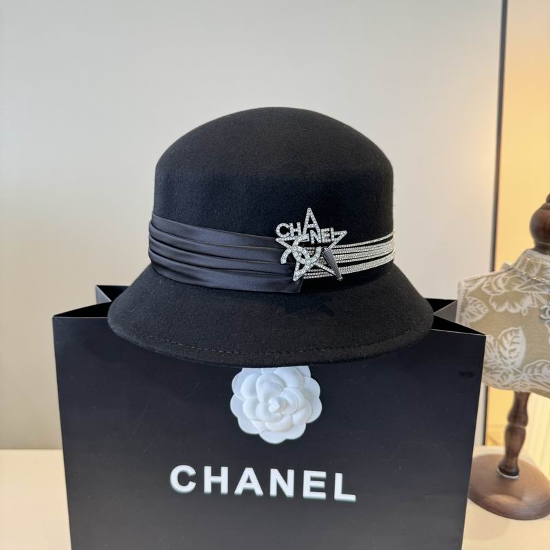 Chanel top hat (310)