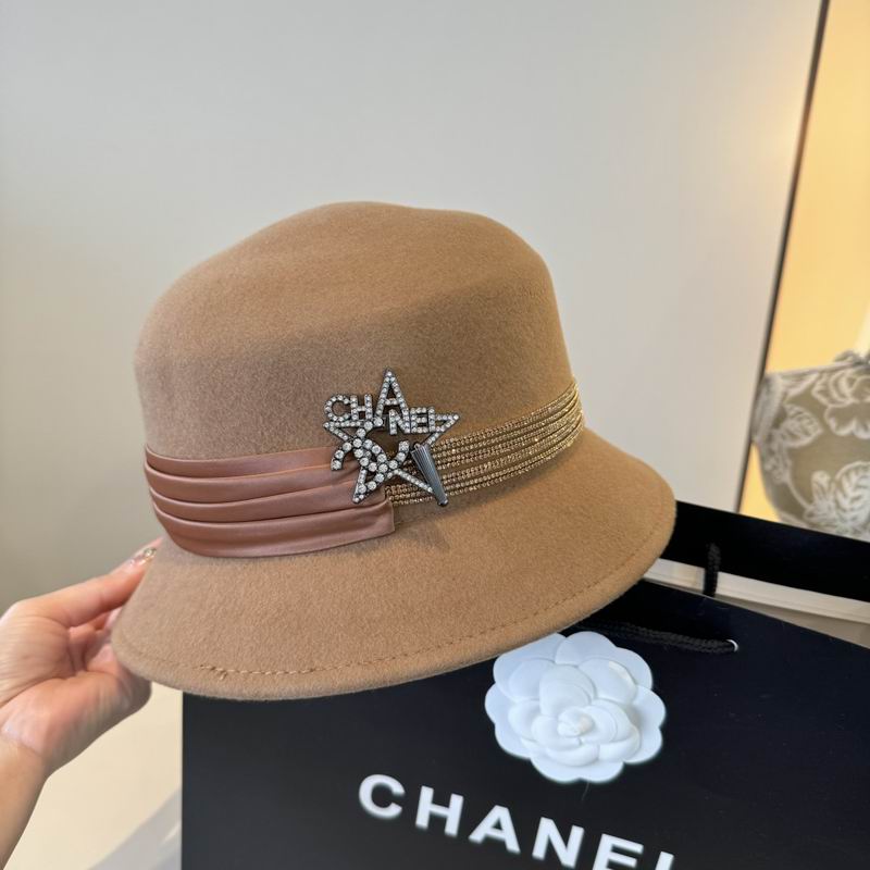 Chanel top hat (312)