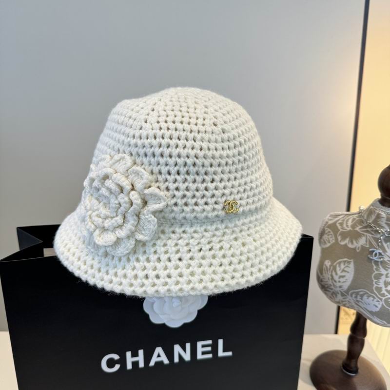 Chanel top hat (342)