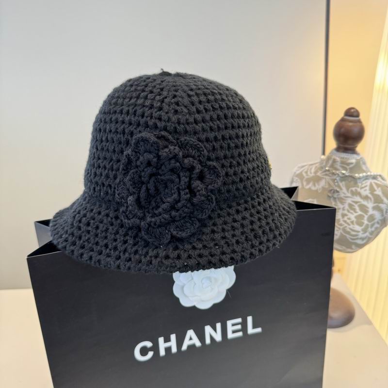 Chanel top hat (350)