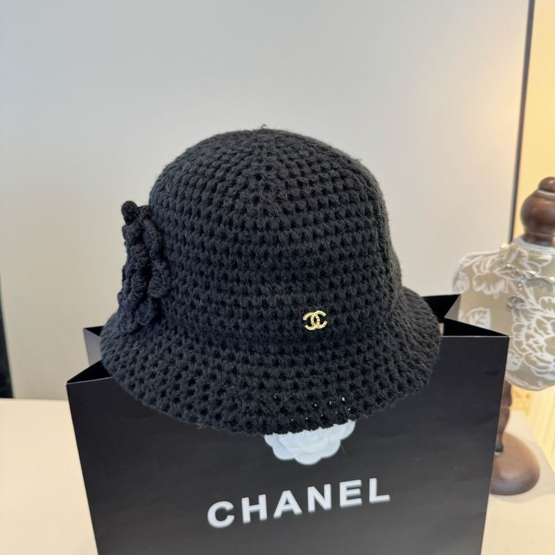 Chanel top hat (351)