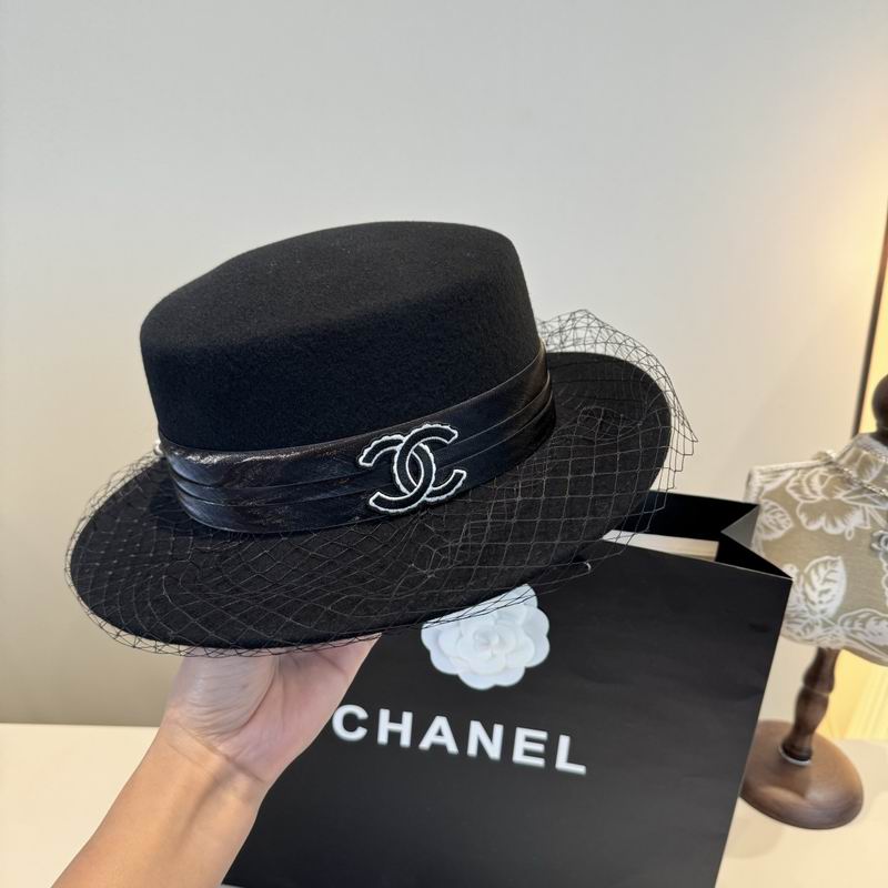 Chanel top hat (60)