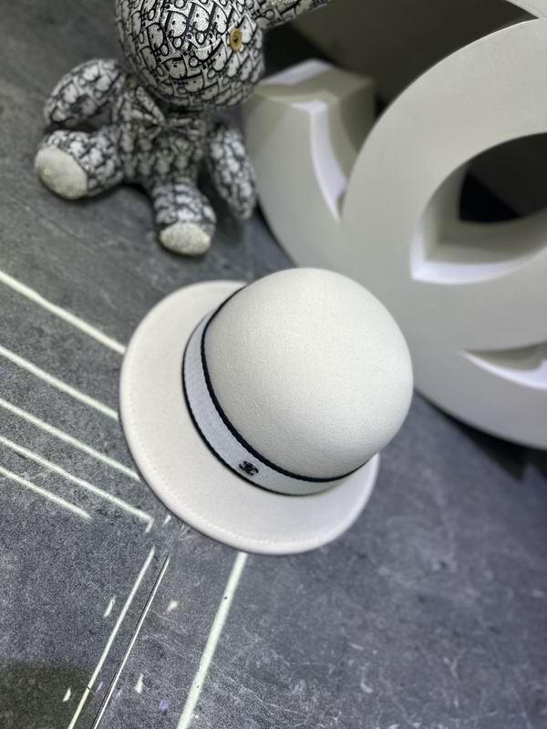 Chanel top hat dx (121)