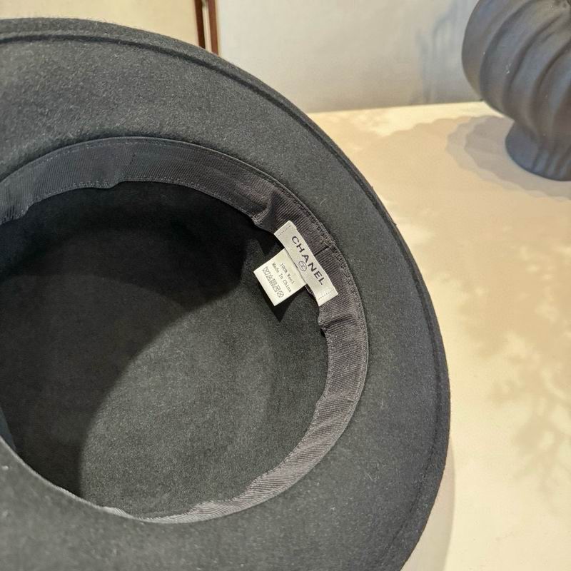 Chanel top hat dx (534)