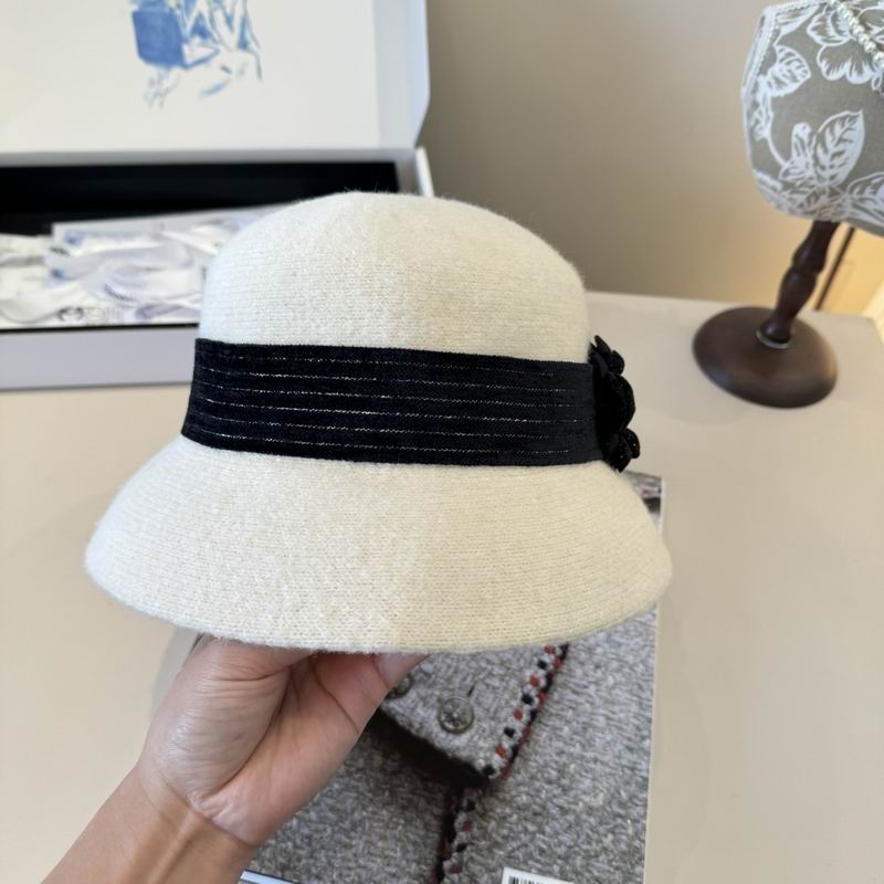 Chanel top hat dx (67)