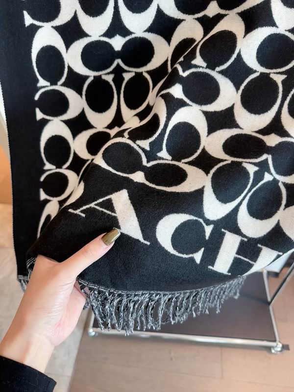 Coach Scarf 195X53cm 97%羊毛3%羊绒 E21 (12)