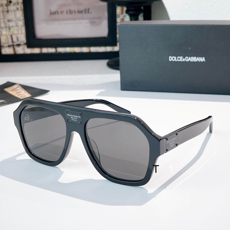 DG DG4433 56 18-145 A14