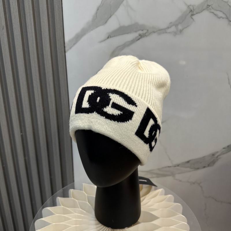 DG Hat dx (1338)