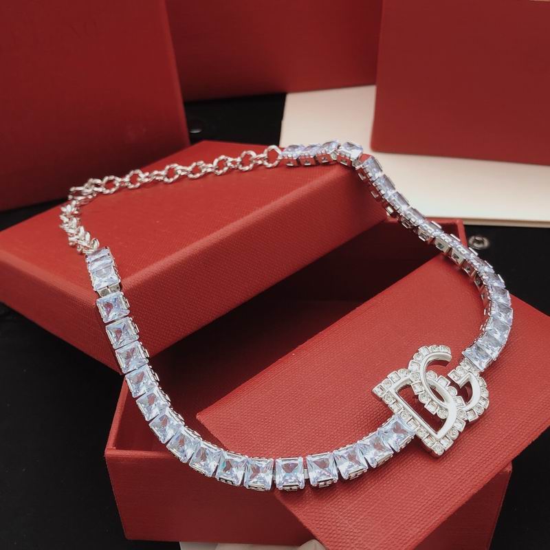 DG necklace 09yxq04 (5)