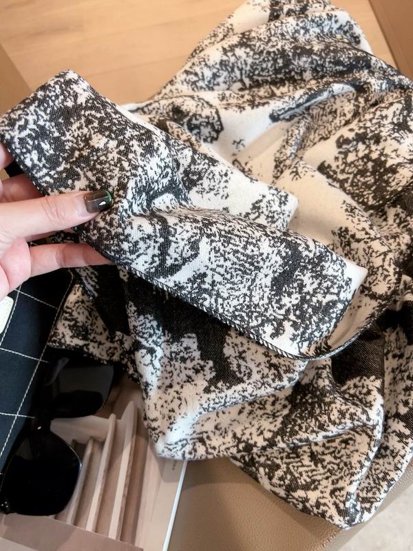 Dior  scarf 180X70cm E12 (7)